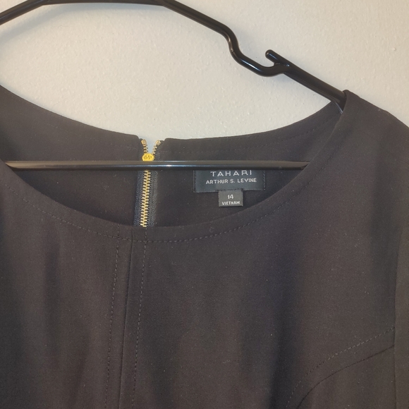 Tahari Women’s Size 14 Short Sleeve Simple Black Dress - Picture 4 of 13